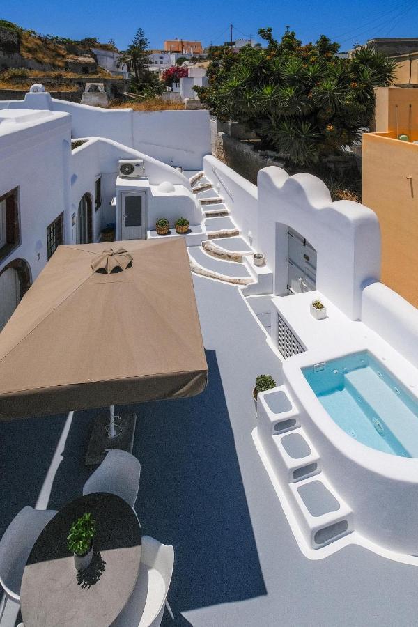 Radiant Santorini Aparthotel Messaria  Exterior photo